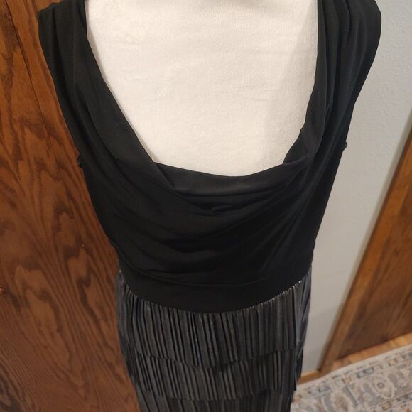 Evening Gown Women's Size 12 Dress Black Metallic Layered Swing SD Collection - Picture 2 of 9
